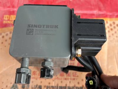 Công tắc nâng ca bin Sitrak 